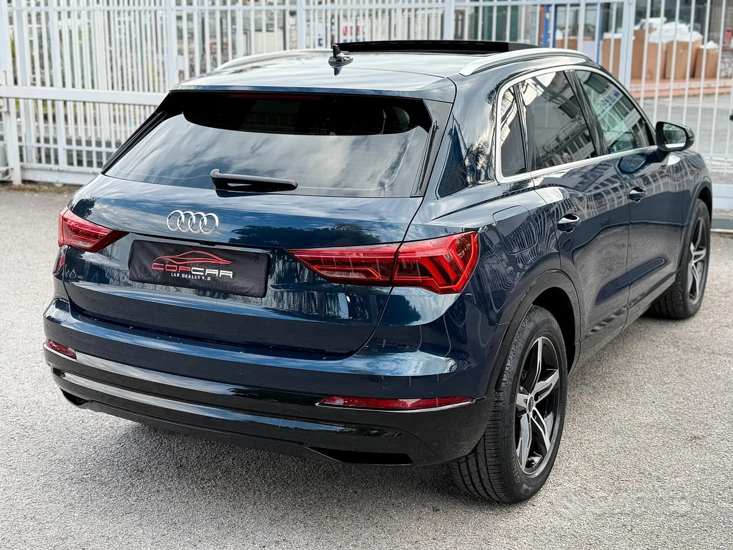 Audi Q3 2019 photo 5