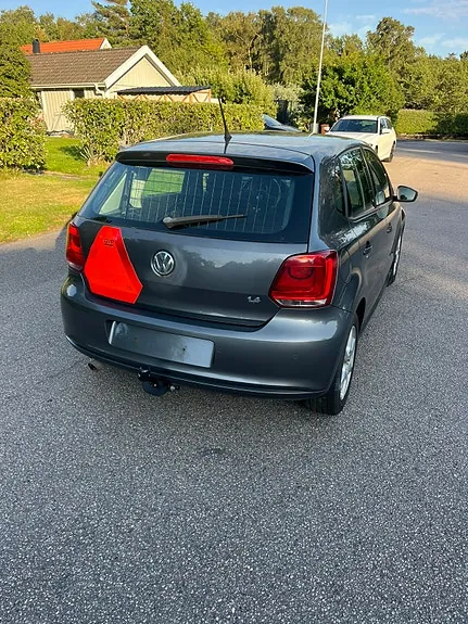 Volkswagen Polo 2010 photo 4