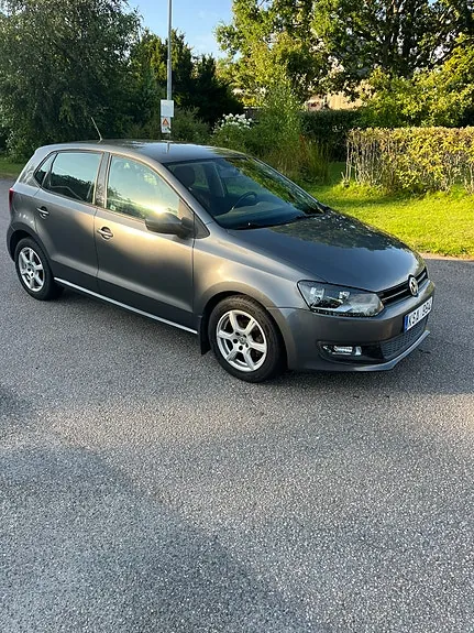 Volkswagen Polo 2010 photo 3