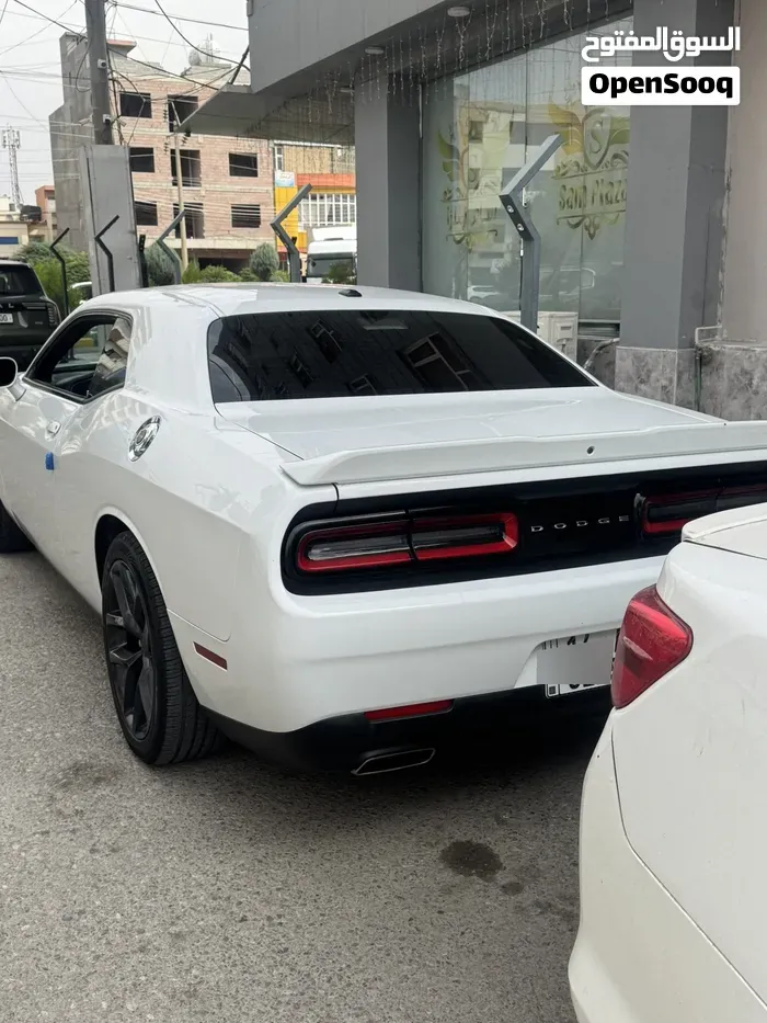 Dodge Challenger 2022 photo 3