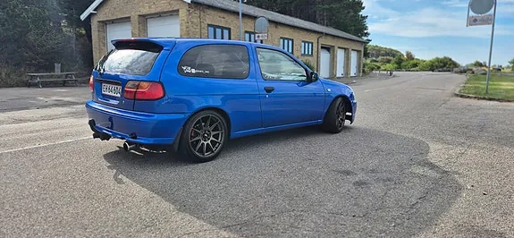 Nissan Almera 1997 photo 5