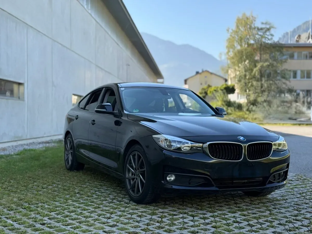 BMW 3 Series 2015 photo 3