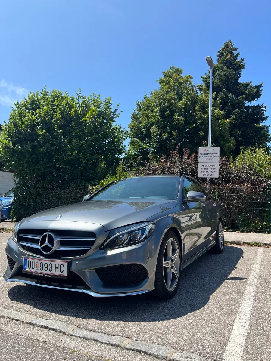 Mercedes-Benz C-Class 2018 photo 2