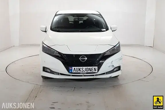 Nissan Leaf 2022 photo 2
