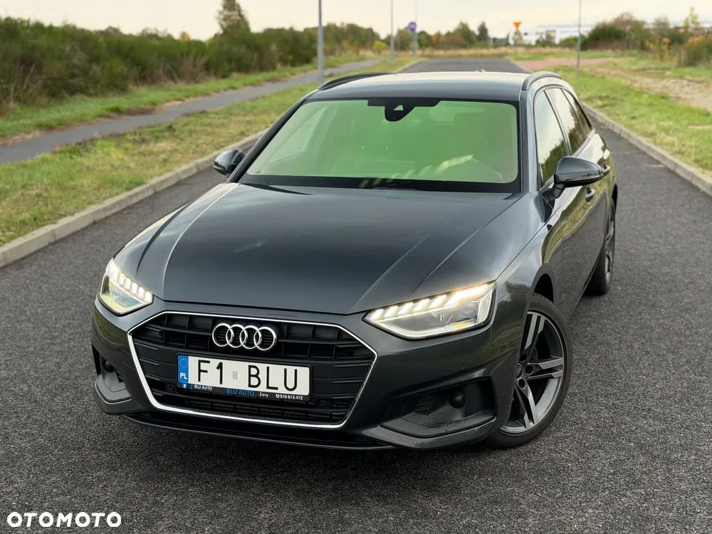 Audi A4 2022 photo 4