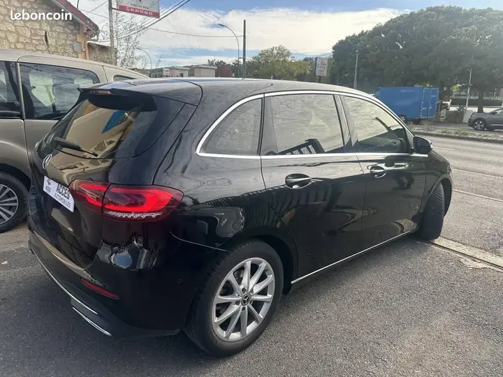 Mercedes-Benz B-Class 2019 photo 3