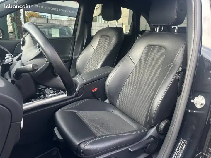 Mercedes-Benz B-Class 2019 photo 5