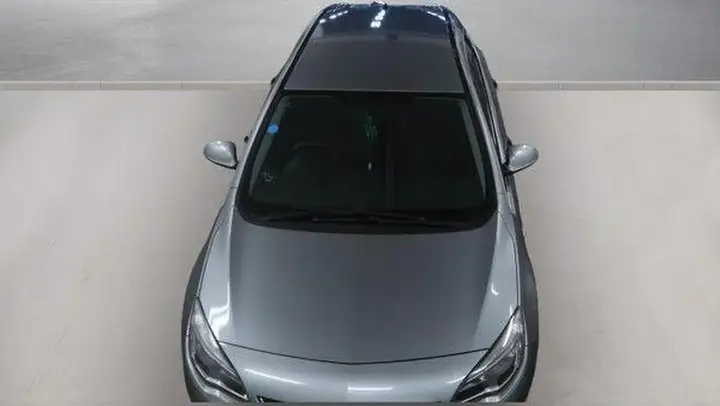 Vauxhall Astra 2013 photo 5