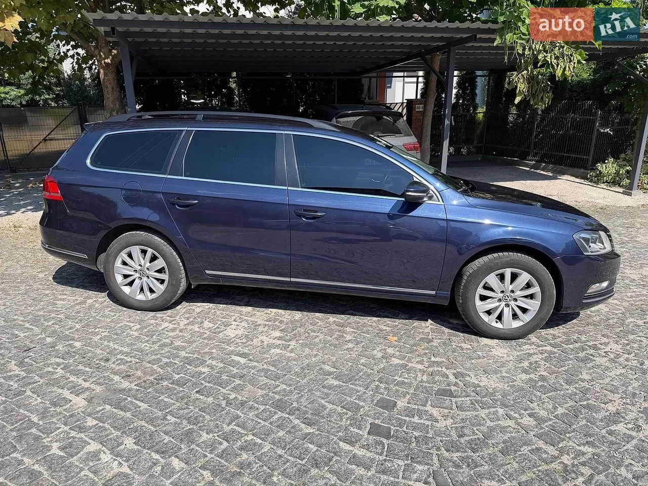 Volkswagen Passat 2013 photo 5