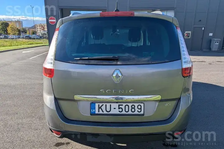 Renault Grand Scenic 2013 photo 3