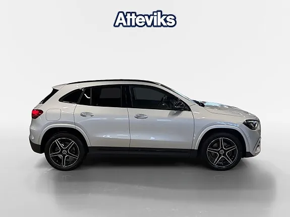 Mercedes-Benz Gla250 2024 photo 2