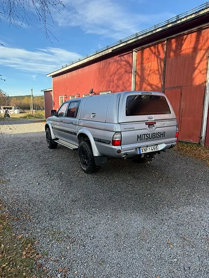 Mitsubishi L200
