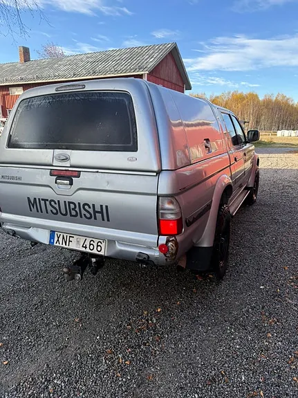 Mitsubishi L200 2006 photo 3