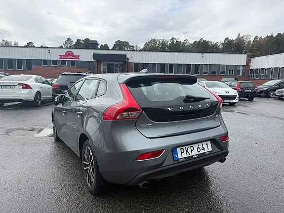 Volvo V40 2018 photo 5