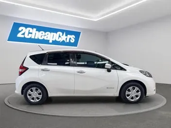 Nissan Note 2017 photo 5