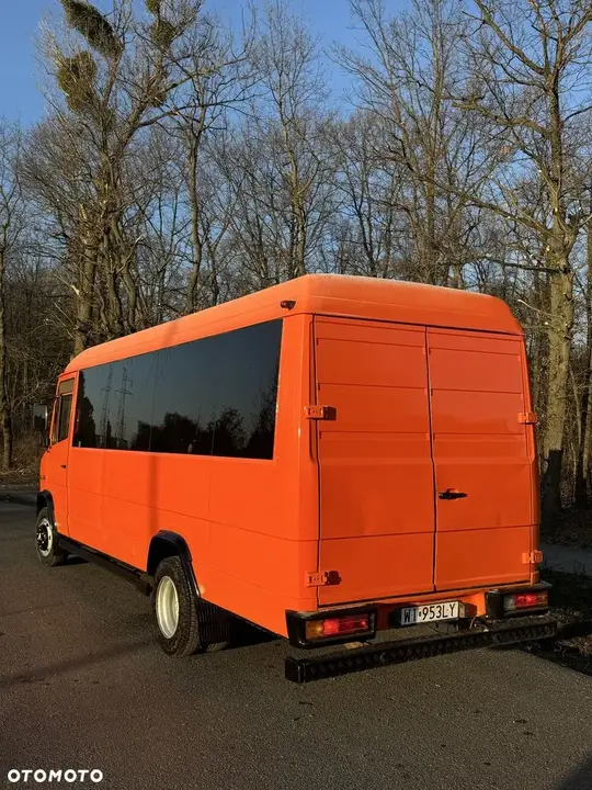 Mercedes-Benz Vario 2008 photo 2