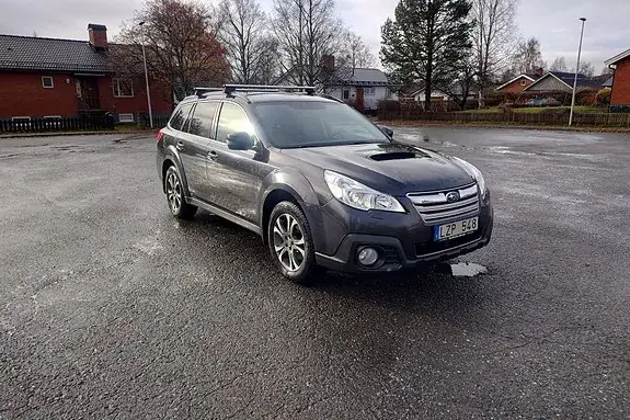 Subaru Outback 2013 photo 4