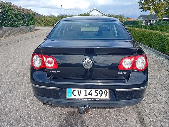 Volkswagen Passat 2005 photo 4