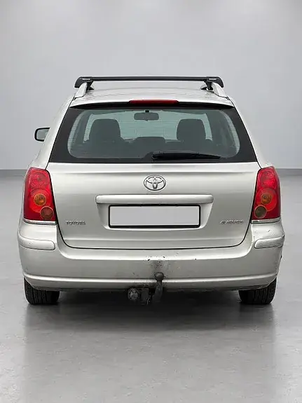 Toyota Avensis 2006 photo 3