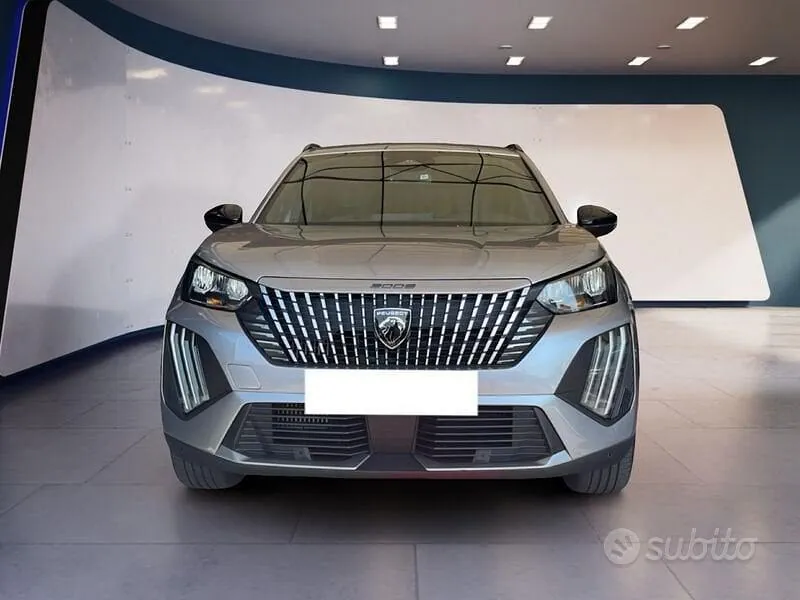 Peugeot 2008 2025 photo 2