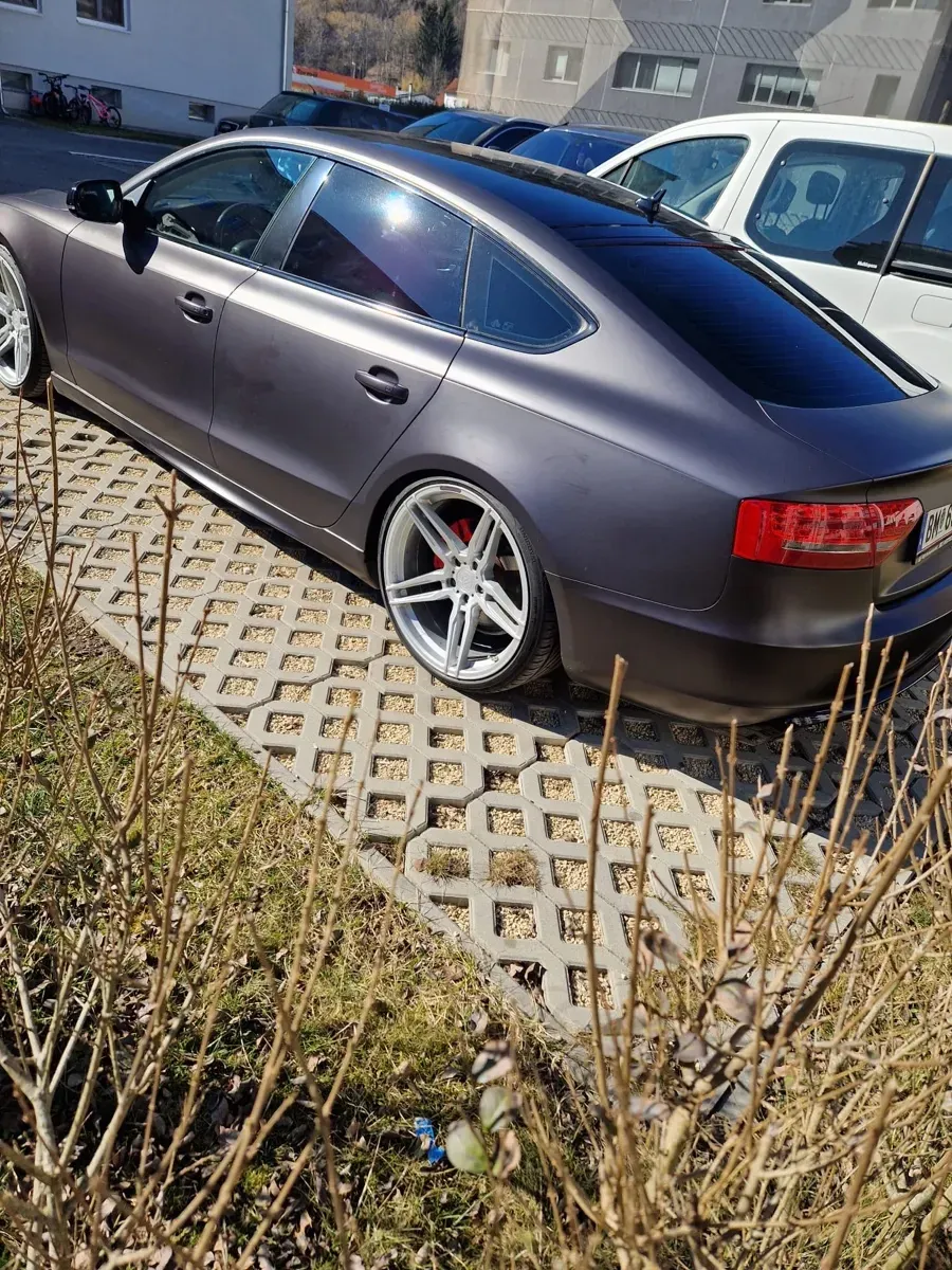 Audi A5 2010 photo 3