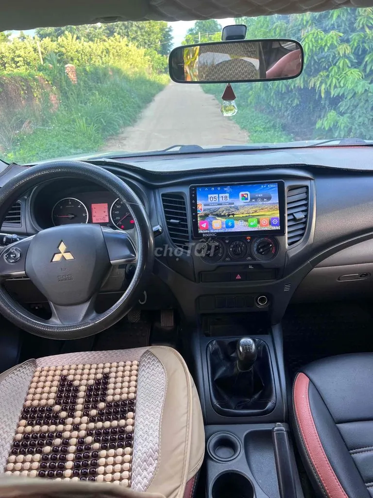 Mitsubishi Triton 2017 photo 3