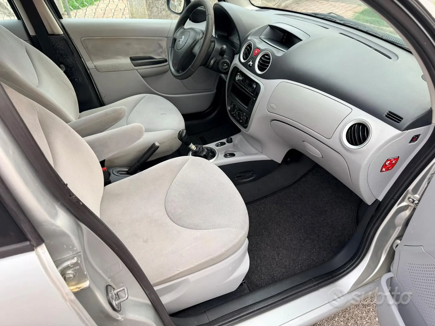 Citroen C3 2008 photo 5