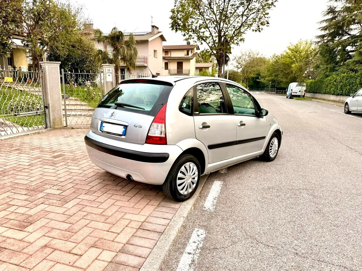 Citroen C3 2008 photo 2