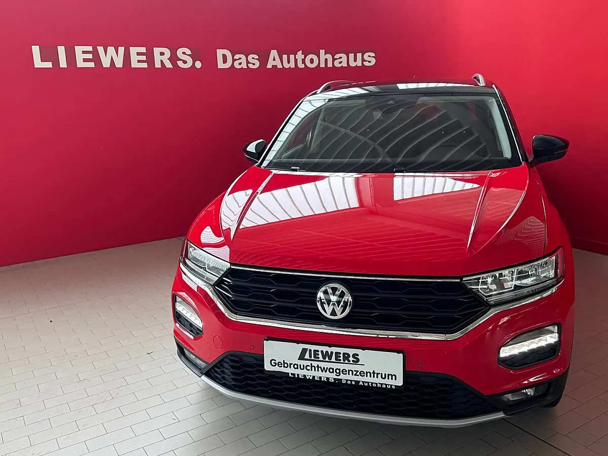 Volkswagen T-Roc 2019 photo 2