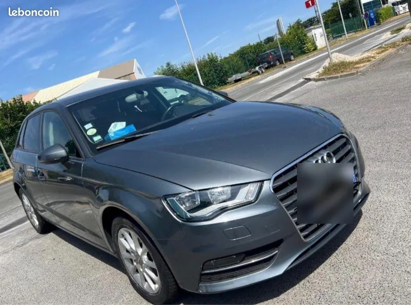 Audi A3 2014 photo 2
