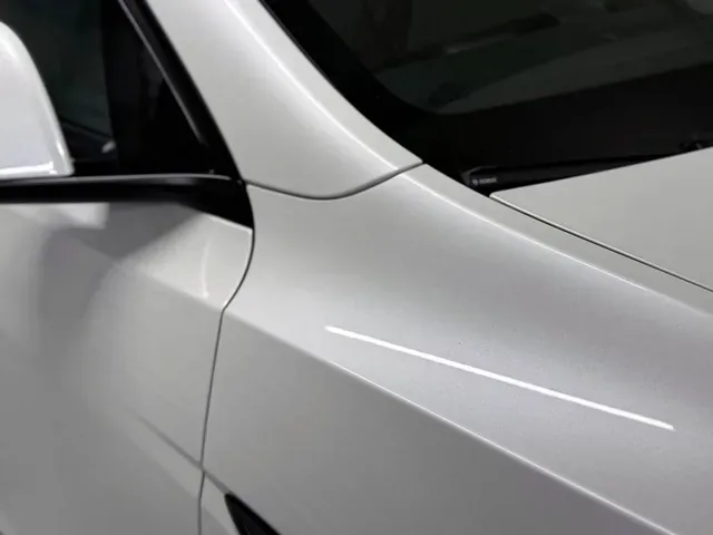 Tesla Model Y 2023 photo 3