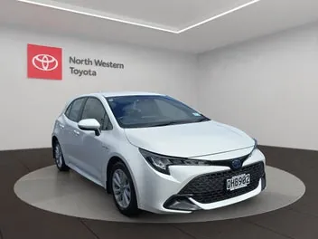 Toyota Corolla 2023 photo 2