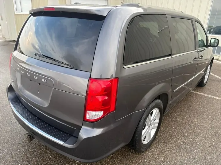Dodge Grand Caravan 2017 photo 5