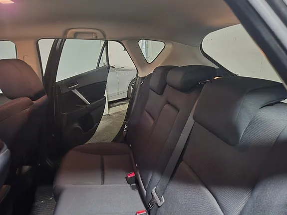 Mazda 3 2010 photo 5
