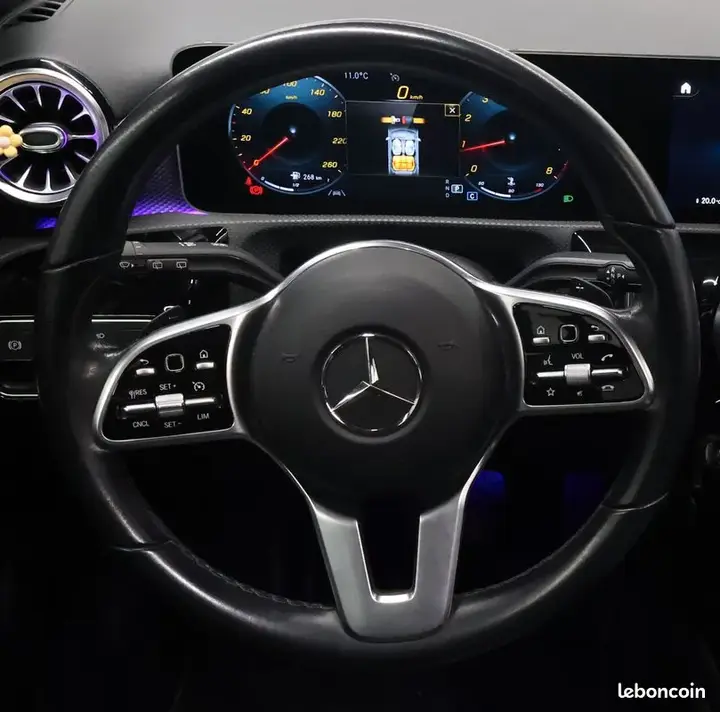 Mercedes-Benz A-Class 2020 photo 4
