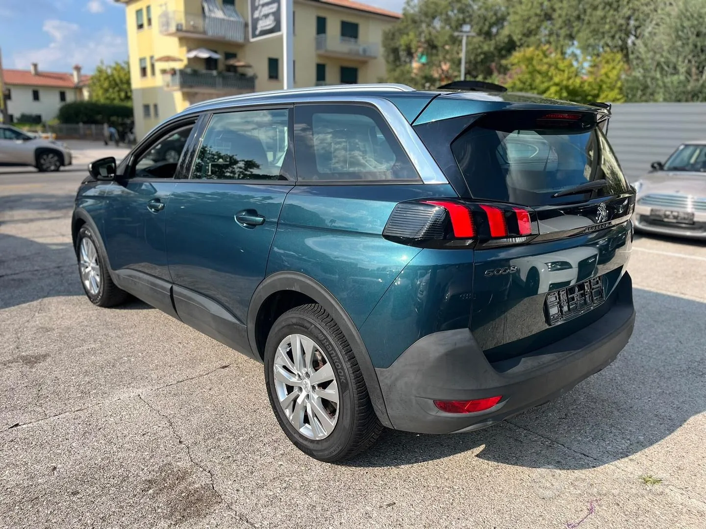 Peugeot 5008 2018 photo 5