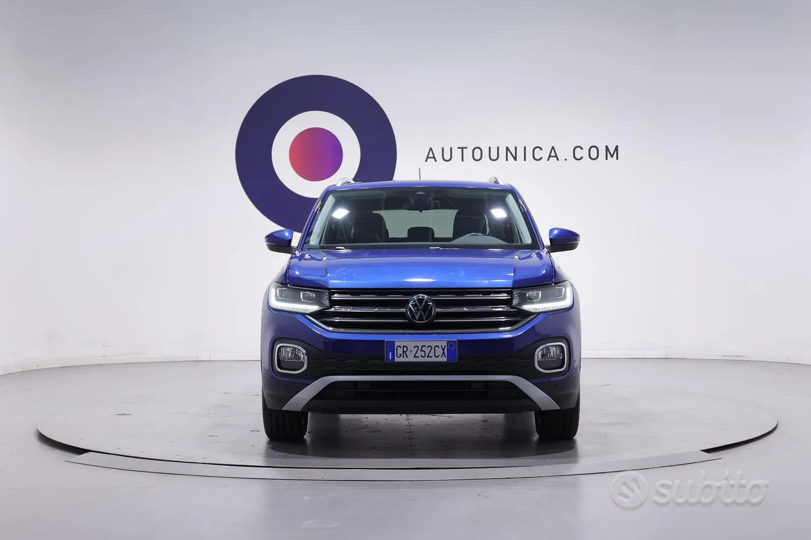 Volkswagen T-Cross 2023 photo 2