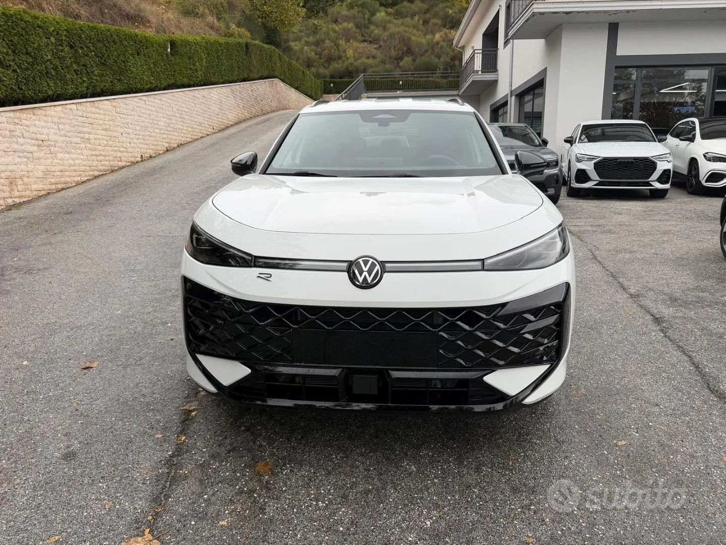 Volkswagen T-Roc 2026 photo 2