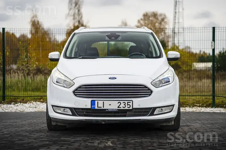 Ford Galaxy 2016 photo 2