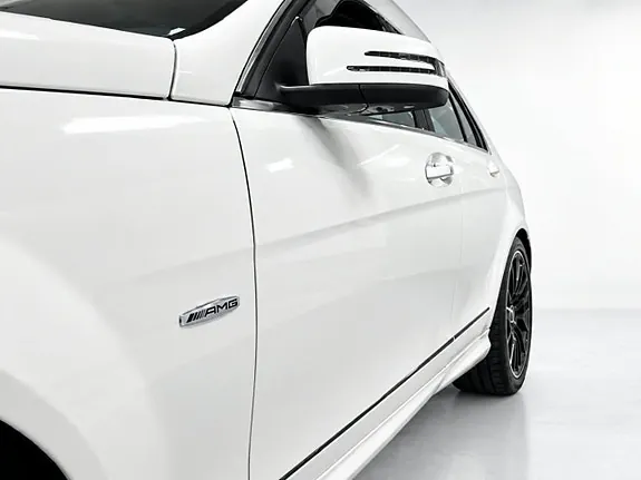 Mercedes-Benz C220 2012 photo 4