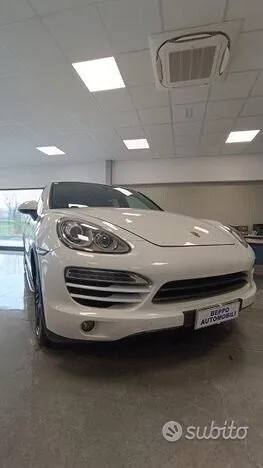 Porsche Cayenne 2012 photo 3