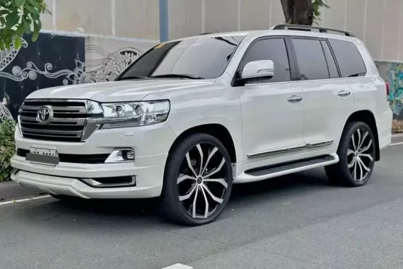 Toyota Land Cruiser 2018 photo 2