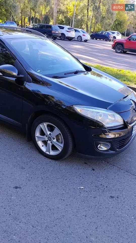 Renault Megane 2012 photo 4