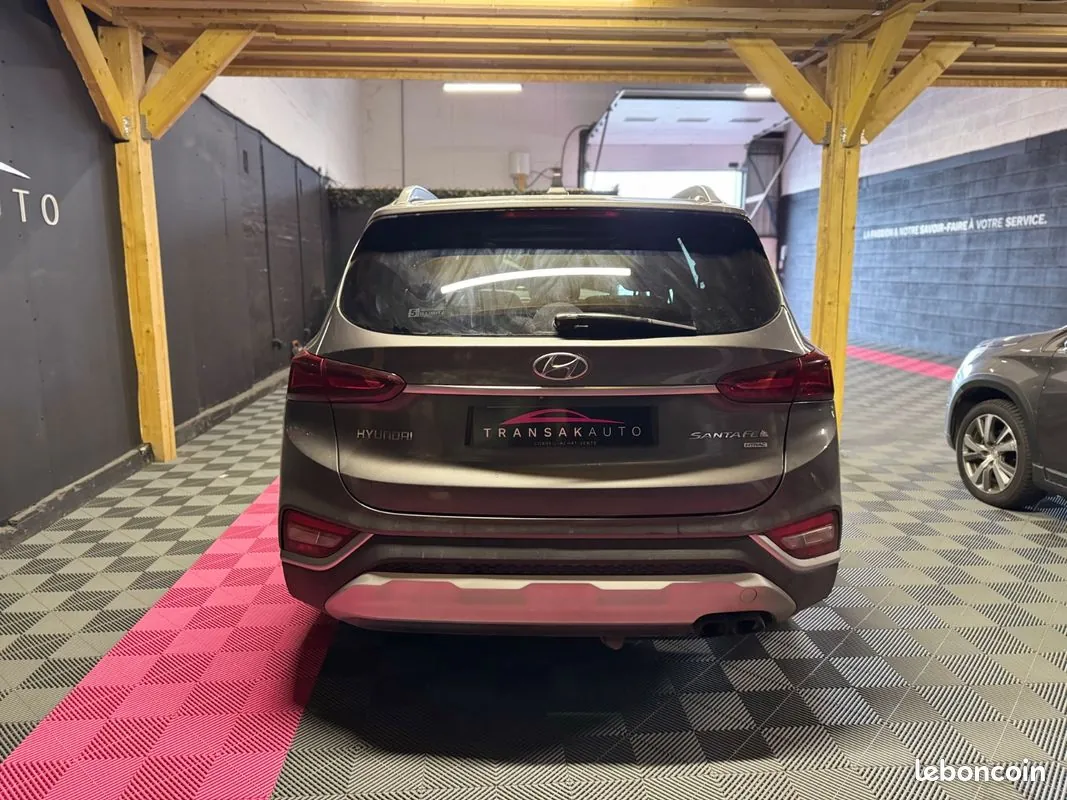 Hyundai Santa Fe 2019 photo 5