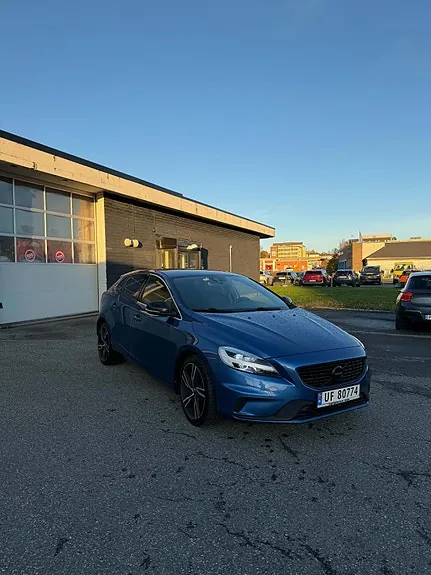 Volvo V40 2018 photo 3