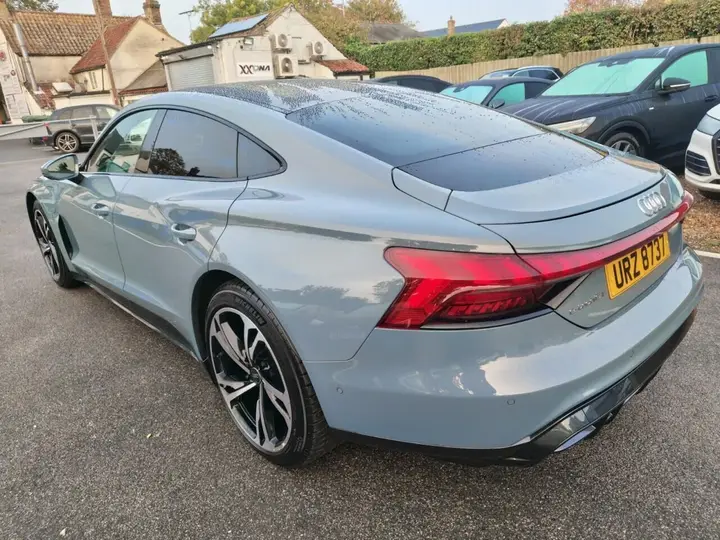 Audi E-Tron Gt 2023 photo 4