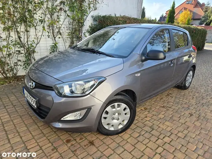 Hyundai I20 2013 photo 2