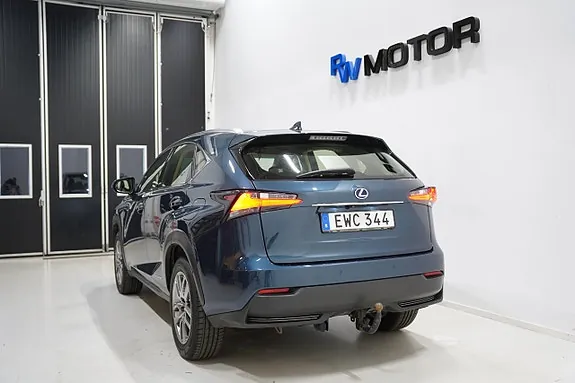 Lexus Nx300H 2015 photo 4