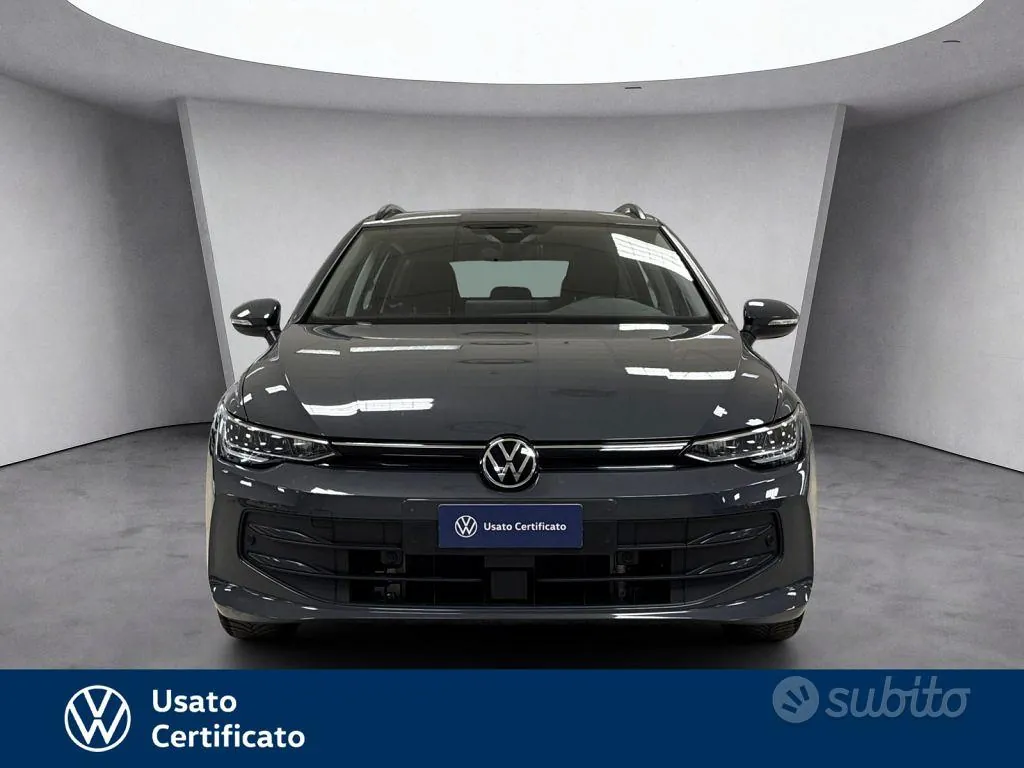 Volkswagen Golf Variant 2025 photo 2