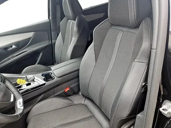 Peugeot 5008 2024 photo 5